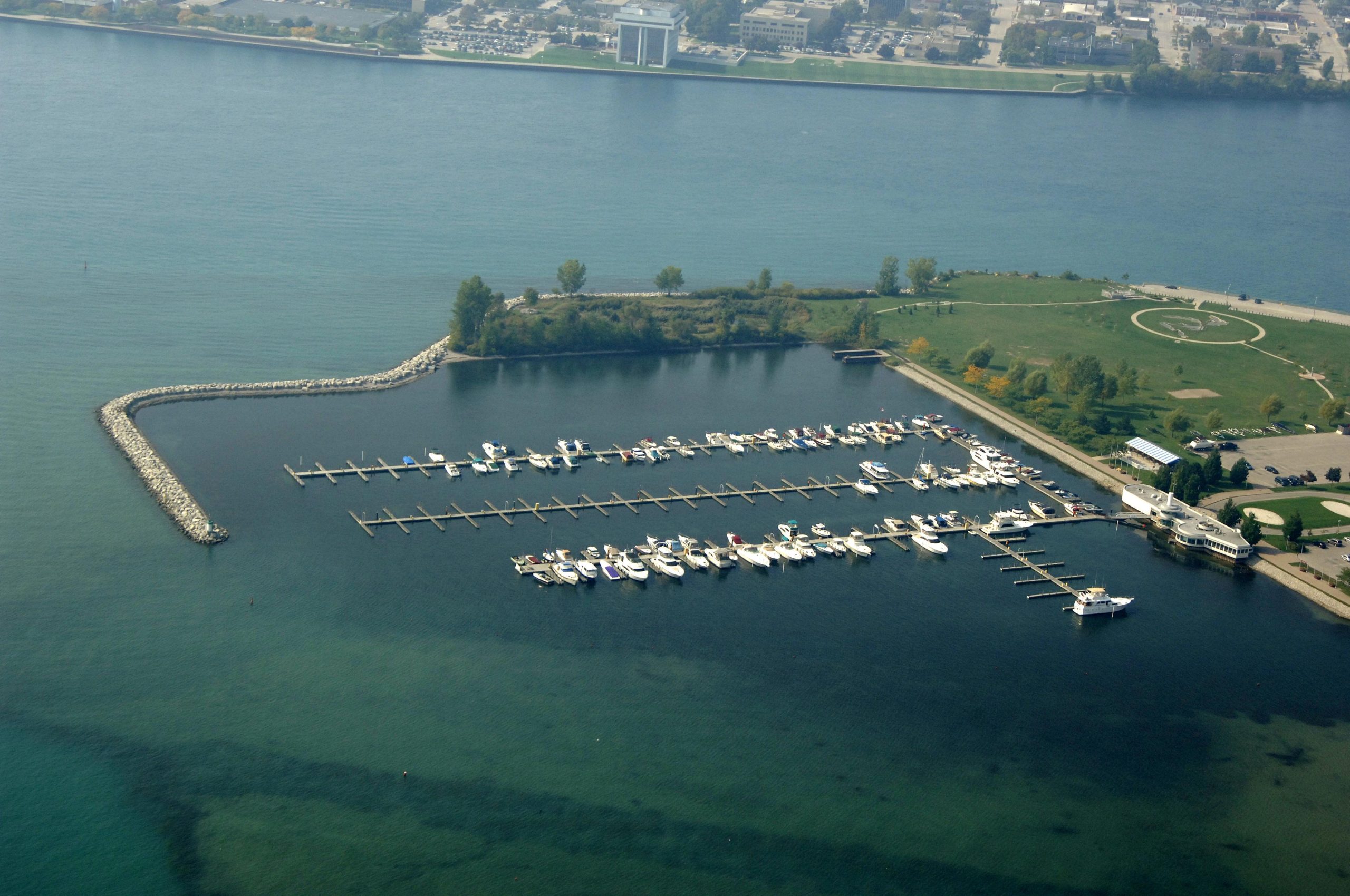 Sarnia Bay Marina in Sarnia Ontario